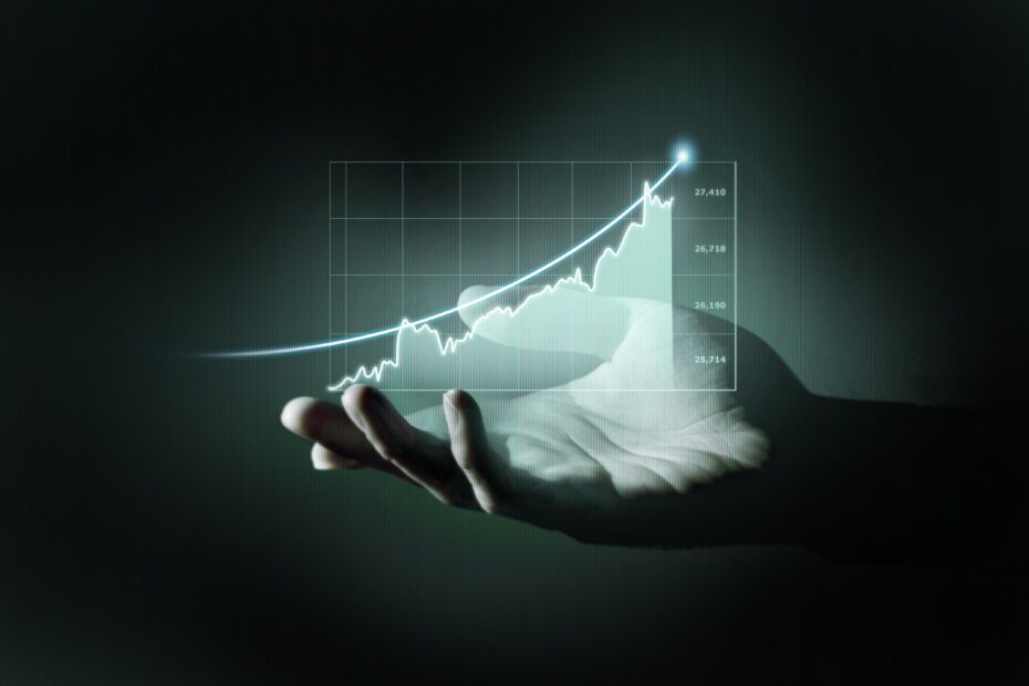 How Customer Experience Management Technology Is Driving Business Growth